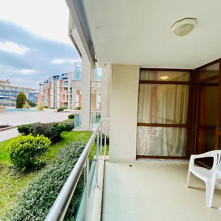 Bratanov Studio In Sun City 1 Lägenhet Slăntjev Brjag